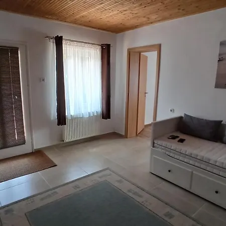 Nyaralo Balatonfůzfő